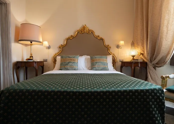 招待所 莫拉利宫酒店 3*