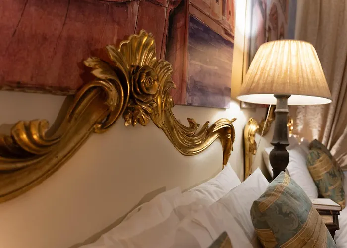 莫拉利宫酒店 招待所 3*