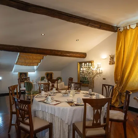בית הארחה Morali Palace 3*