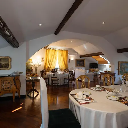 Penzion Morali Palace 3*
