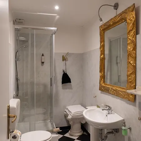 Morali Palace בית הארחה 3*