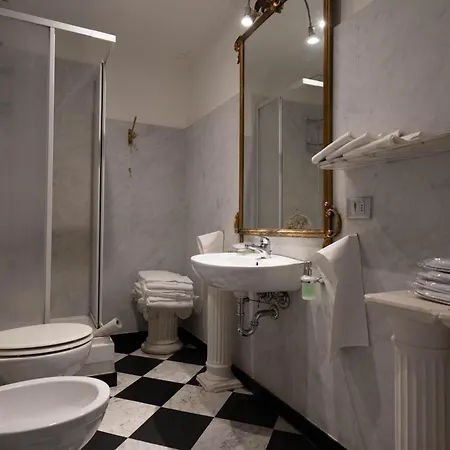 Morali Palace Gæstehus Genova