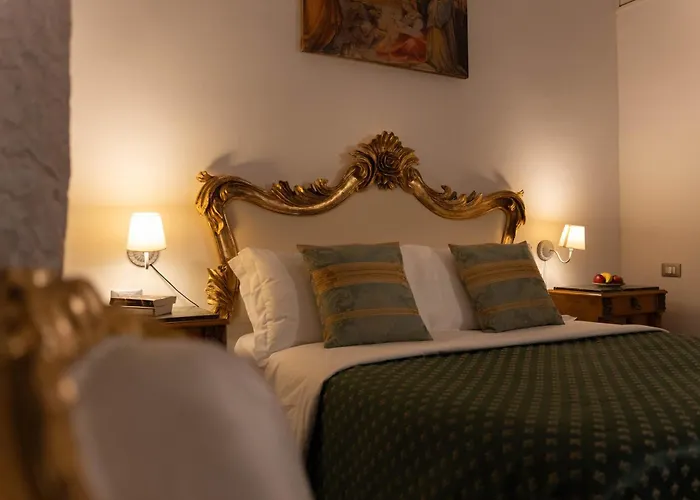 Gasthuis Morali Palace 3*